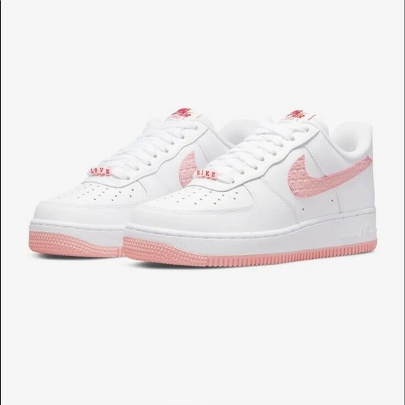 Nike Shoes - nike valentine’s day 2022